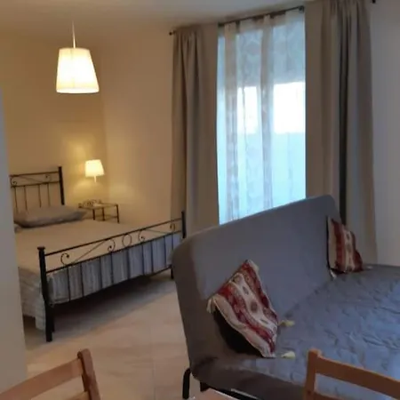 La Casa Gialla - Anfiteatro *